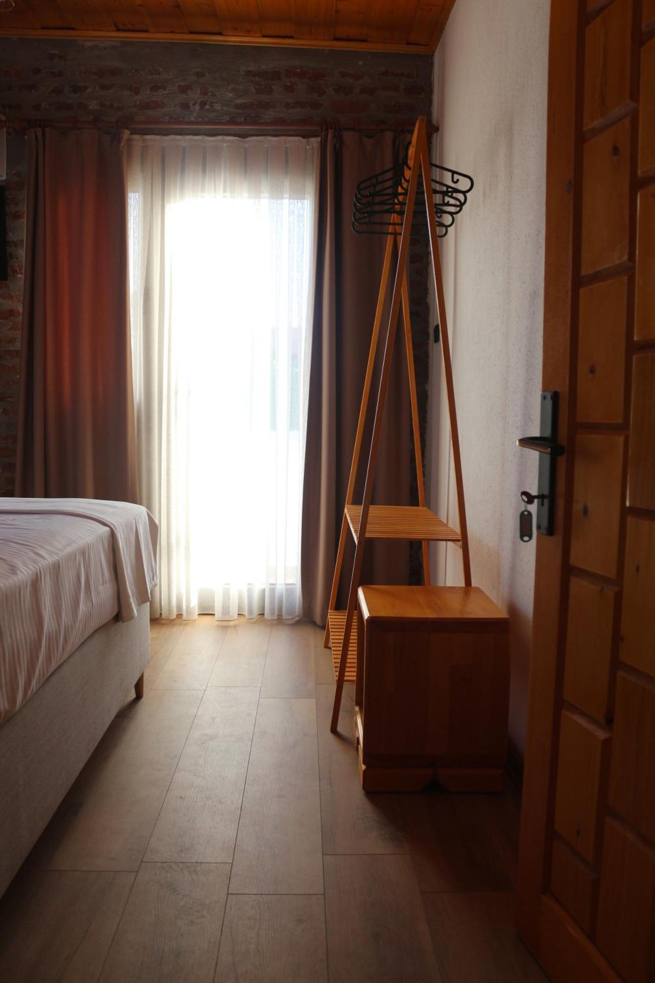 Moj Dom Kuecuekkoey Hotel Eksteriør billede